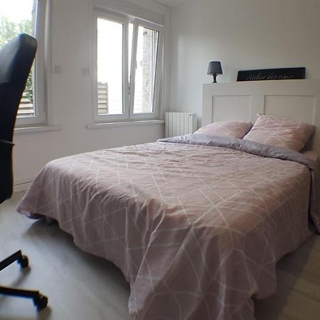 Appartement Avec Jardin Hyper Entre Valenciennes Exterior foto